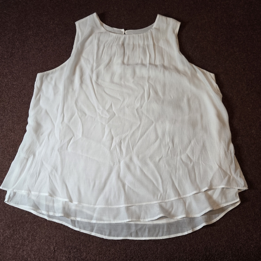 Cristina B Blouse Size XL Ivory Flowy Double Layer Darting At Neckline